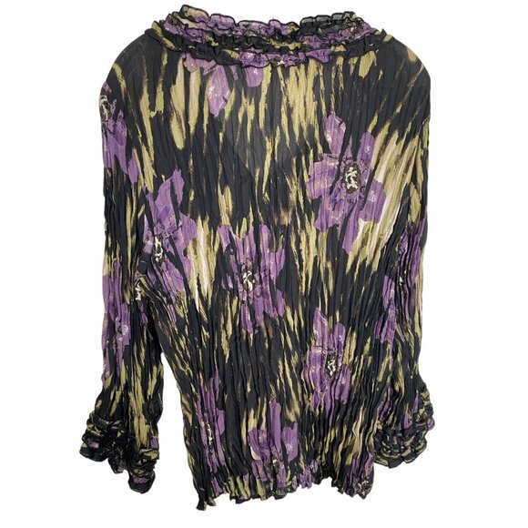 Mandee Women’s Crinkle Black Purple Floral V-Neck Ruffle Blouse Size M Romantic - Picture 2 of 12
